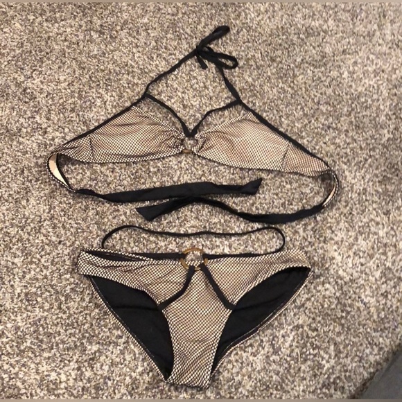 the wildflower ahop Other - Bikini - Gold and Black Mesh Overlay🤩